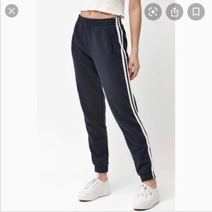 Brandy Melville Navy Rosa Sweatpants